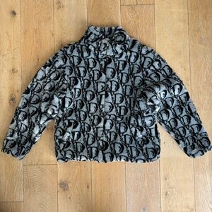 VanDior Faux Fur Jacket